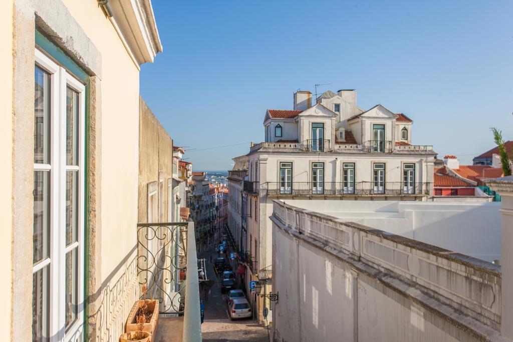 Ferienwohnung Flh Bairro Alto Loft With Sunny Terrace Lissabon Exterior foto